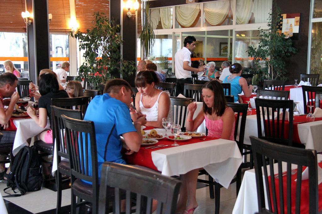 Lims Bona Dea Beach Hotel Kemer Exterior photo